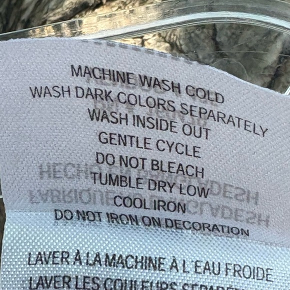 DKNY Men's White Bedford Straight Slim Fit Jeans - Picture 9 of 10